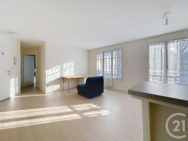Appartement F2 à vendre - 2 pièces - 45.0 m2 - THIAIS - 94 - ILE-DE-FRANCE - Century 21 A.A.R.S. Immo