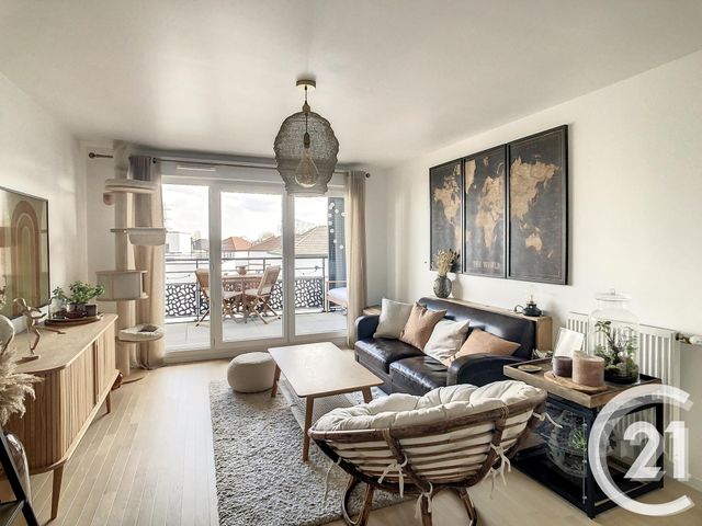 Appartement F3 à louer - 3 pièces - 60.42 m2 - THIAIS - 94 - ILE-DE-FRANCE - Century 21 A.A.R.S. Immo