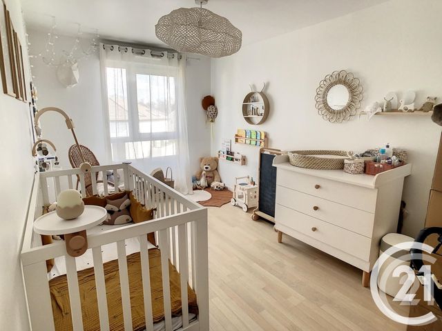 Appartement F3 à louer - 3 pièces - 60.42 m2 - THIAIS - 94 - ILE-DE-FRANCE - Century 21 A.A.R.S. Immo