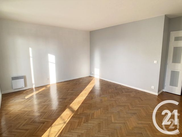 Appartement F3 à louer - 3 pièces - 64.0 m2 - THIAIS - 94 - ILE-DE-FRANCE - Century 21 A.A.R.S. Immo