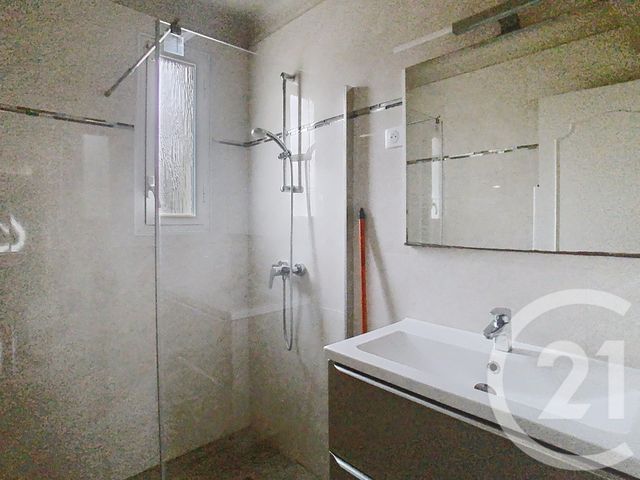 Appartement F3 à louer - 3 pièces - 60.22 m2 - THIAIS - 94 - ILE-DE-FRANCE - Century 21 A.A.R.S. Immo