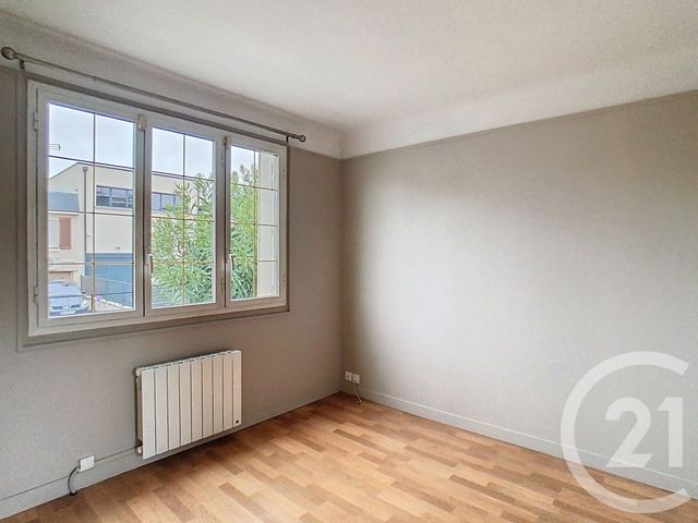 Appartement F3 à louer - 3 pièces - 60.22 m2 - THIAIS - 94 - ILE-DE-FRANCE - Century 21 A.A.R.S. Immo