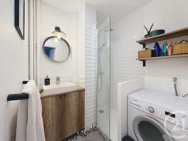 Appartement F3 à vendre - 3 pièces - 52.6 m2 - CHOISY LE ROI - 94 - ILE-DE-FRANCE - Century 21 A.A.R.S. Immo