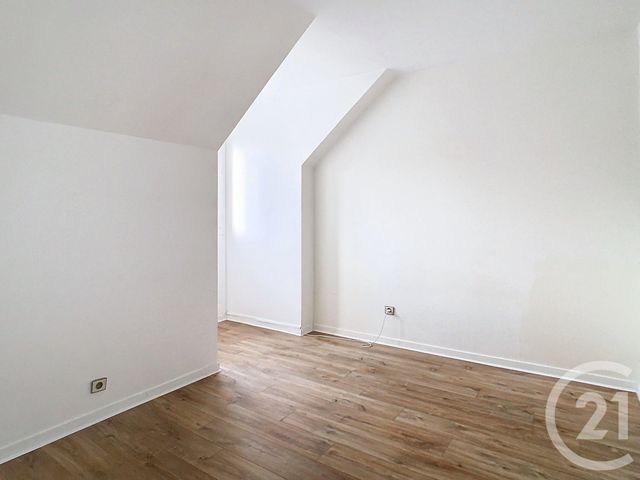 Appartement F2 à louer - 2 pièces - 51.16 m2 - THIAIS - 94 - ILE-DE-FRANCE - Century 21 A.A.R.S. Immo