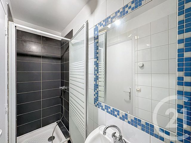 Appartement F1 à louer - 1 pièce - 23.4 m2 - CHOISY LE ROI - 94 - ILE-DE-FRANCE - Century 21 A.A.R.S. Immo