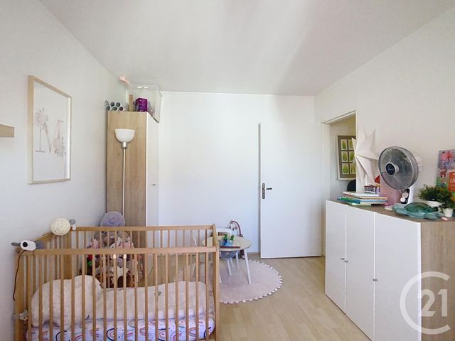 Appartement Duplex à vendre - 4 pièces - 90.6 m2 - THIAIS - 94 - ILE-DE-FRANCE - Century 21 A.A.R.S. Immo