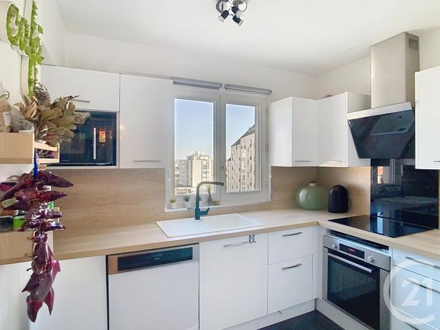 Appartement Duplex à vendre - 4 pièces - 90.6 m2 - THIAIS - 94 - ILE-DE-FRANCE - Century 21 A.A.R.S. Immo