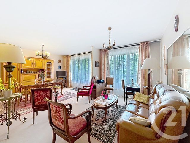 Appartement F4 à vendre - 4 pièces - 82.74 m2 - CHOISY LE ROI - 94 - ILE-DE-FRANCE - Century 21 A.A.R.S. Immo