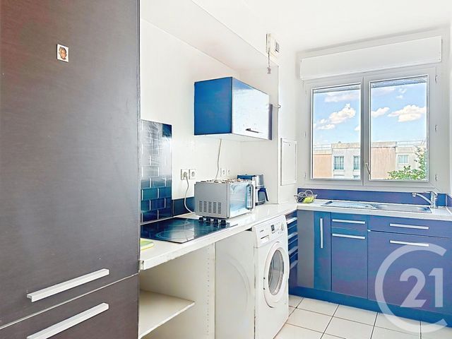 Appartement F2 à vendre - 2 pièces - 47.84 m2 - CRETEIL - 94 - ILE-DE-FRANCE - Century 21 A.A.R.S. Immo