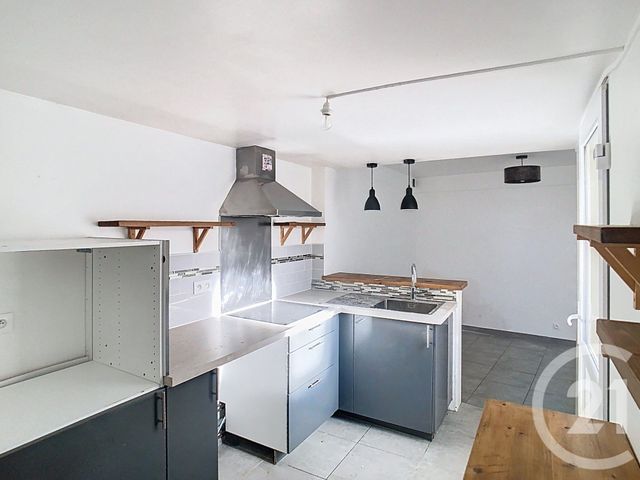 Appartement F2 à louer - 2 pièces - 39.54 m2 - THIAIS - 94 - ILE-DE-FRANCE - Century 21 A.A.R.S. Immo