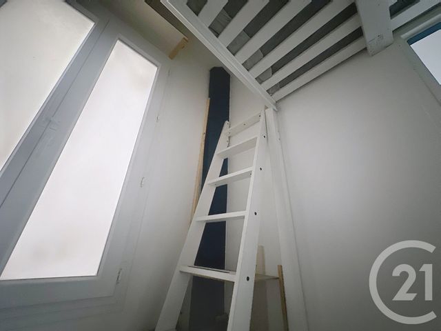 Appartement F2 à vendre - 2 pièces - 35.3 m2 - CHOISY LE ROI - 94 - ILE-DE-FRANCE - Century 21 A.A.R.S. Immo