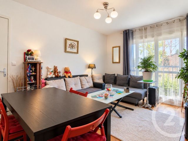Appartement F2 à vendre - 2 pièces - 43.0 m2 - THIAIS - 94 - ILE-DE-FRANCE - Century 21 A.A.R.S. Immo