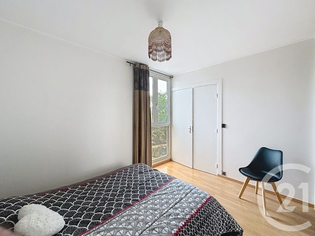 Appartement F4 à vendre - 4 pièces - 66.73 m2 - THIAIS - 94 - ILE-DE-FRANCE - Century 21 A.A.R.S. Immo