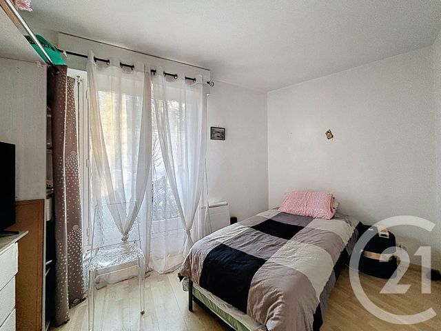 Appartement F3 à vendre - 3 pièces - 73.0 m2 - THIAIS - 94 - ILE-DE-FRANCE - Century 21 A.A.R.S. Immo