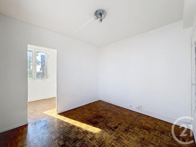 Appartement Studio à vendre - 1 pièce - 29.0 m2 - THIAIS - 94 - ILE-DE-FRANCE - Century 21 A.A.R.S. Immo