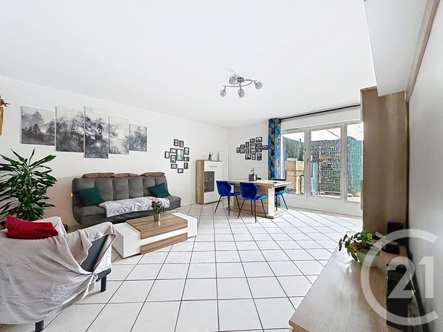 Appartement F2 à vendre - 2 pièces - 50.0 m2 - THIAIS - 94 - ILE-DE-FRANCE - Century 21 A.A.R.S. Immo