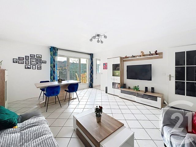 Appartement F2 à vendre - 2 pièces - 50.0 m2 - THIAIS - 94 - ILE-DE-FRANCE - Century 21 A.A.R.S. Immo