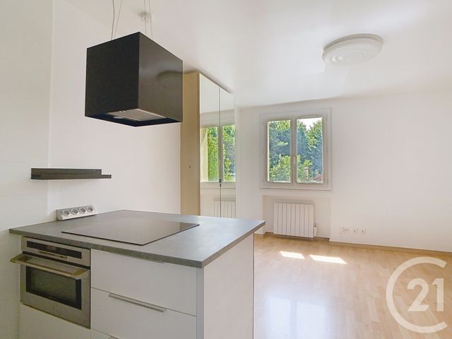 Appartement F2 à vendre - 2 pièces - 31.62 m2 - THIAIS - 94 - ILE-DE-FRANCE - Century 21 A.A.R.S. Immo