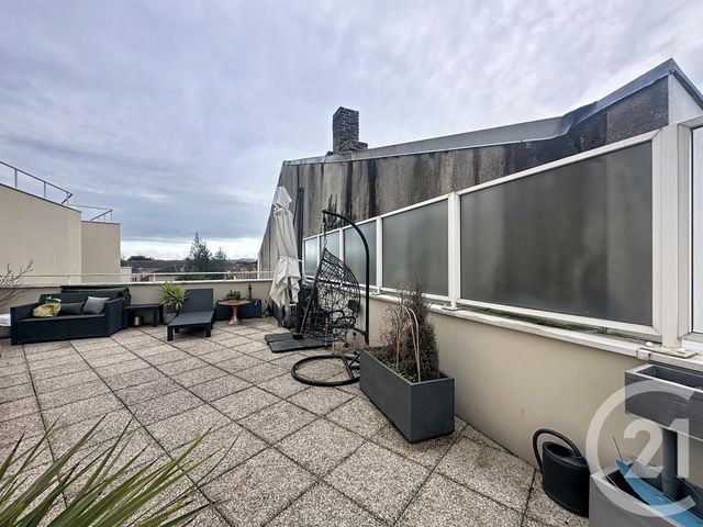 Appartement Duplex à vendre - 5 pièces - 98.18 m2 - VILLENEUVE LE ROI - 94 - ILE-DE-FRANCE - Century 21 A.A.R.S. Immo