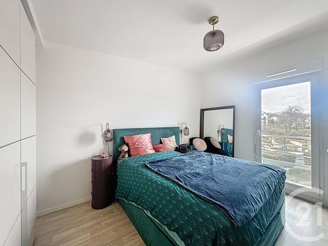 Appartement Duplex à vendre - 5 pièces - 98.18 m2 - VILLENEUVE LE ROI - 94 - ILE-DE-FRANCE - Century 21 A.A.R.S. Immo