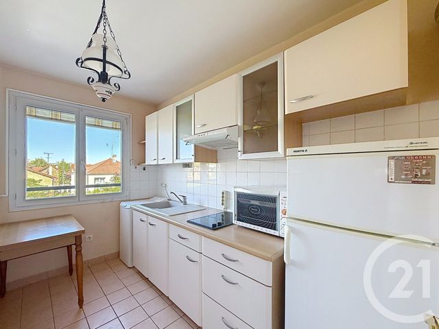 Appartement F2 à vendre - 2 pièces - 44.18 m2 - VILLENEUVE LE ROI - 94 - ILE-DE-FRANCE - Century 21 A.A.R.S. Immo