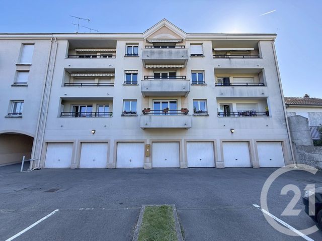 Appartement F2 à vendre - 2 pièces - 44.18 m2 - VILLENEUVE LE ROI - 94 - ILE-DE-FRANCE - Century 21 A.A.R.S. Immo