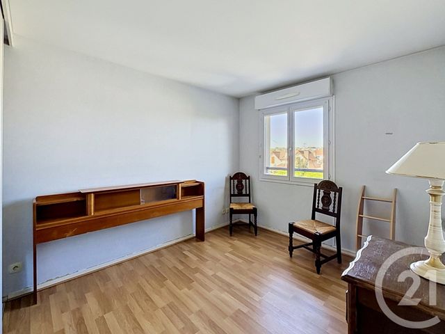 Appartement F2 à vendre - 2 pièces - 44.18 m2 - VILLENEUVE LE ROI - 94 - ILE-DE-FRANCE - Century 21 A.A.R.S. Immo