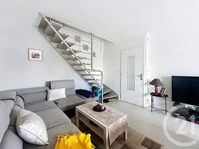 Appartement F2 à vendre - 2 pièces - 41.39 m2 - THIAIS - 94 - ILE-DE-FRANCE - Century 21 A.A.R.S. Immo