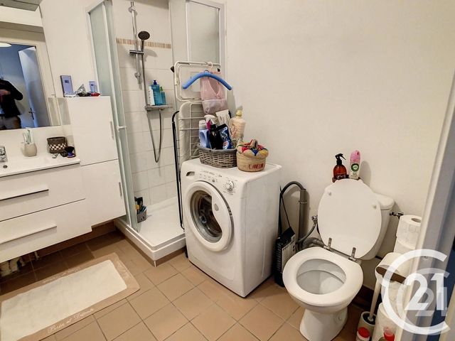 Appartement F1 à louer - 1 pièce - 26.5 m2 - THIAIS - 94 - ILE-DE-FRANCE - Century 21 A.A.R.S. Immo