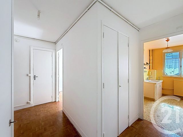 Appartement F2 à vendre - 2 pièces - 42.83 m2 - MAISONS ALFORT - 94 - ILE-DE-FRANCE - Century 21 A.A.R.S. Immo