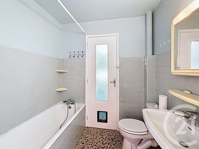 Appartement F2 à vendre - 2 pièces - 42.83 m2 - MAISONS ALFORT - 94 - ILE-DE-FRANCE - Century 21 A.A.R.S. Immo