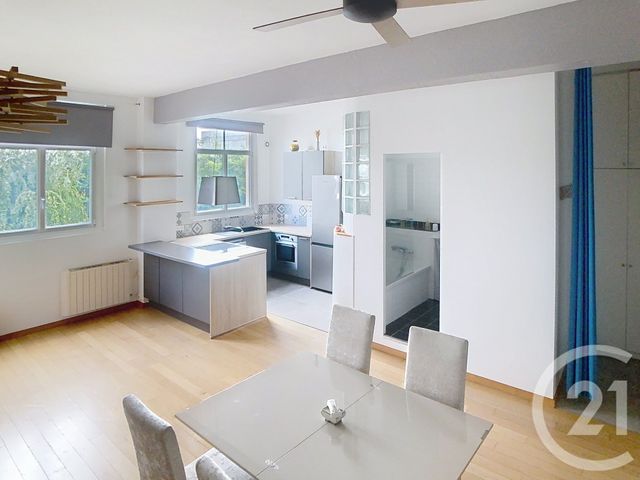Appartement F2 à vendre - 3 pièces - 68.85 m2 - CHOISY LE ROI - 94 - ILE-DE-FRANCE - Century 21 A.A.R.S. Immo