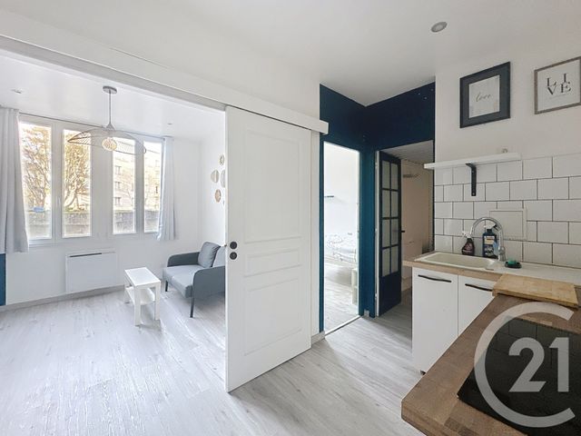 Appartement F2 à vendre - 2 pièces - 35.3 m2 - CHOISY LE ROI - 94 - ILE-DE-FRANCE - Century 21 A.A.R.S. Immo