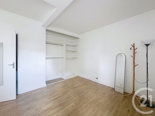 Appartement F2 à louer - 2 pièces - 48.79 m2 - THIAIS - 94 - ILE-DE-FRANCE - Century 21 A.A.R.S. Immo