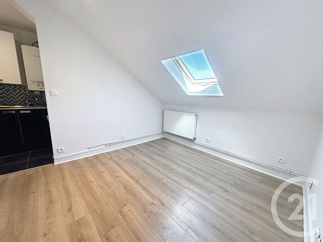Appartement F2 à vendre - 2 pièces - 18.25 m2 - CHOISY LE ROI - 94 - ILE-DE-FRANCE - Century 21 A.A.R.S. Immo