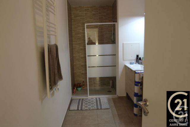 Appartement F1 à louer - 1 pièce - 37.14 m2 - THIAIS - 94 - ILE-DE-FRANCE - Century 21 A.A.R.S. Immo