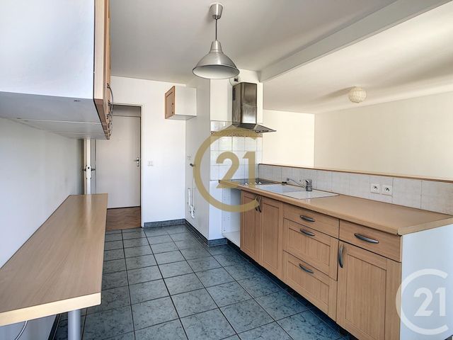 Appartement F3 à louer - 3 pièces - 69.13 m2 - THIAIS - 94 - ILE-DE-FRANCE - Century 21 A.A.R.S. Immo