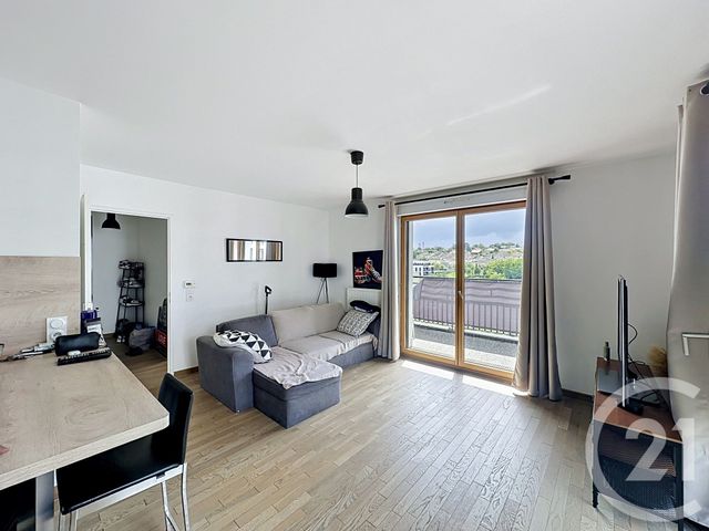 Appartement F2 à louer - 2 pièces - 44.94 m2 - THIAIS - 94 - ILE-DE-FRANCE - Century 21 A.A.R.S. Immo