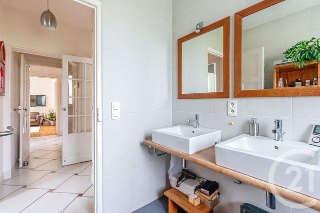 maison à vendre - 9 pièces - 169.0 m2 - CHAMPIGNY SUR MARNE - 94 - ILE-DE-FRANCE - Century 21 A.A.R.S. Immo