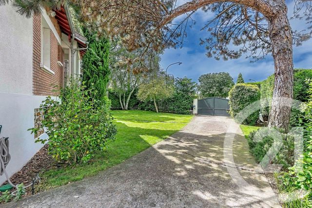 maison à vendre - 9 pièces - 169.0 m2 - CHAMPIGNY SUR MARNE - 94 - ILE-DE-FRANCE - Century 21 A.A.R.S. Immo