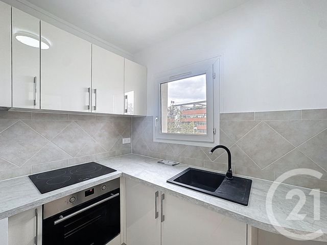 Appartement F3 à vendre - 3 pièces - 50.33 m2 - ORLY - 94 - ILE-DE-FRANCE - Century 21 A.A.R.S. Immo