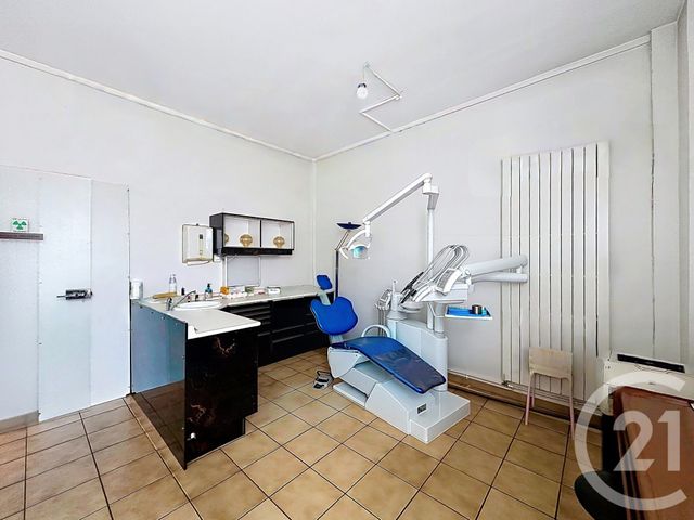 Appartement F3 à vendre - 3 pièces - 64.61 m2 - CHOISY LE ROI - 94 - ILE-DE-FRANCE - Century 21 A.A.R.S. Immo