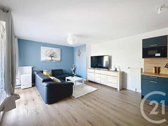 Appartement F3 à vendre - 3 pièces - 65.35 m2 - THIAIS - 94 - ILE-DE-FRANCE - Century 21 A.A.R.S. Immo