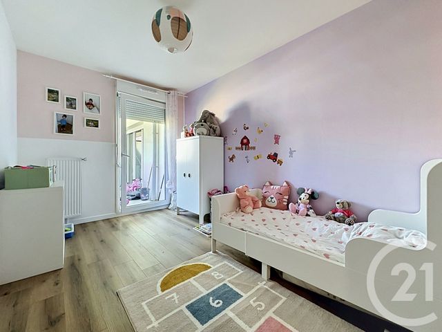 Appartement F3 à vendre - 3 pièces - 65.35 m2 - THIAIS - 94 - ILE-DE-FRANCE - Century 21 A.A.R.S. Immo