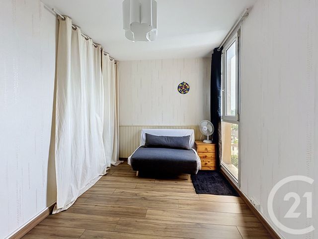 Appartement à vendre - 3 pièces - 52.86 m2 - THIAIS - 94 - ILE-DE-FRANCE - Century 21 A.A.R.S. Immo