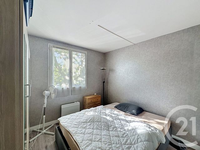 Appartement F3 à louer - 3 pièces - 62.24 m2 - ORLY - 94 - ILE-DE-FRANCE - Century 21 A.A.R.S. Immo