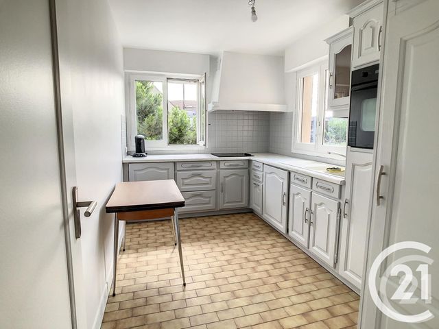 Appartement F3 à louer - 3 pièces - 68.15 m2 - THIAIS - 94 - ILE-DE-FRANCE - Century 21 A.A.R.S. Immo