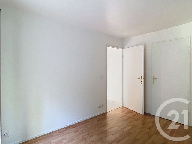 Appartement à vendre - 2 pièces - 41.4 m2 - THIAIS - 94 - ILE-DE-FRANCE - Century 21 A.A.R.S. Immo