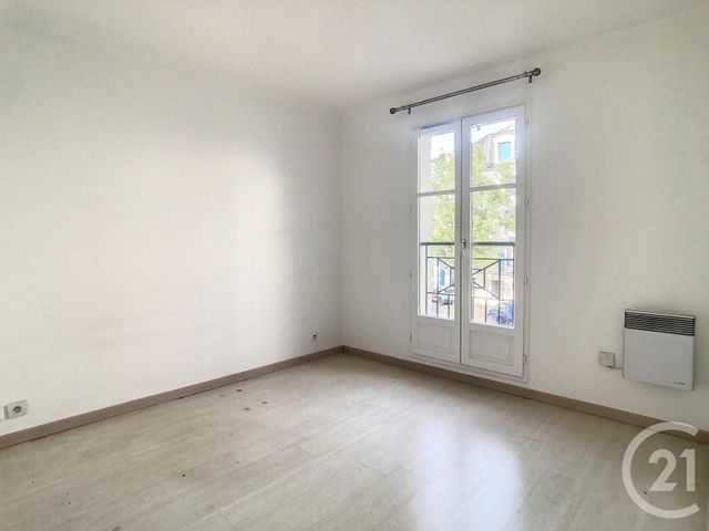Appartement F2 à louer - 2 pièces - 36.06 m2 - THIAIS - 94 - ILE-DE-FRANCE - Century 21 A.A.R.S. Immo