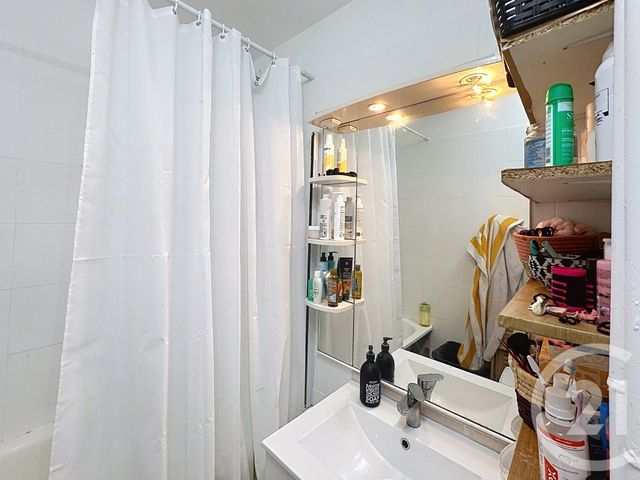 Appartement F3 à vendre - 3 pièces - 52.21 m2 - THIAIS - 94 - ILE-DE-FRANCE - Century 21 A.A.R.S. Immo